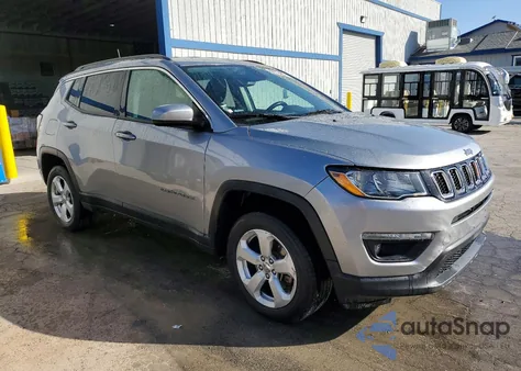 2020 Jeep Compass Latitude z USA, uszkodzony, nr VIN 3C4NJDBB5LT164571